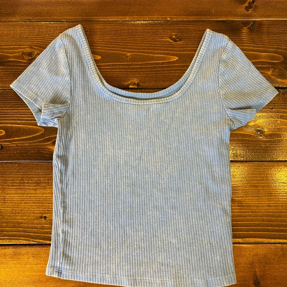Women’s Ribbed Scoop Neck Top
